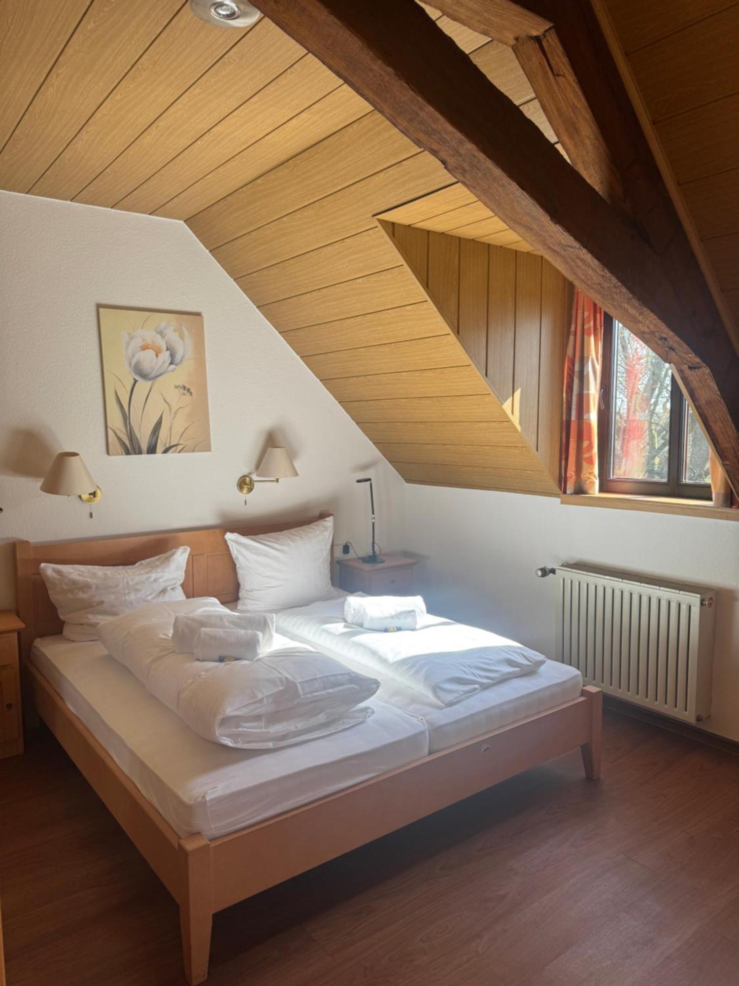 Hotel Lohauser Hof Dusseldorf Ngoại thất bức ảnh